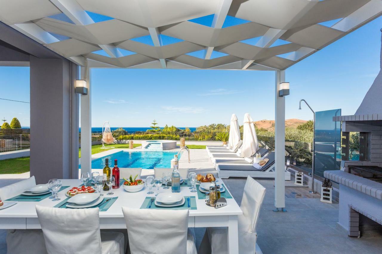 Evangelos Villas, Lavish Touch, By Thinkvilla Angeliana  Dış mekan fotoğraf
