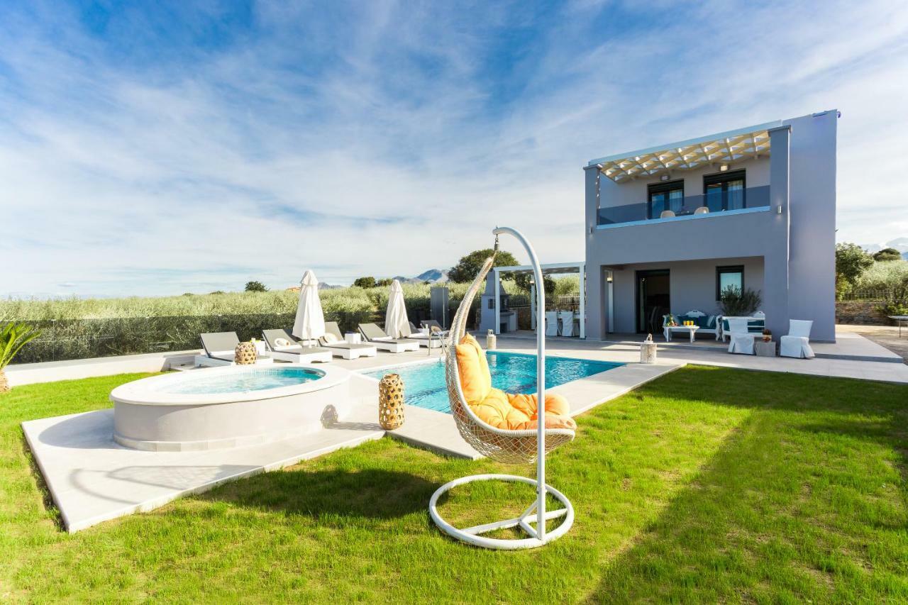 Evangelos Villas, Lavish Touch, By Thinkvilla Angeliana  Dış mekan fotoğraf