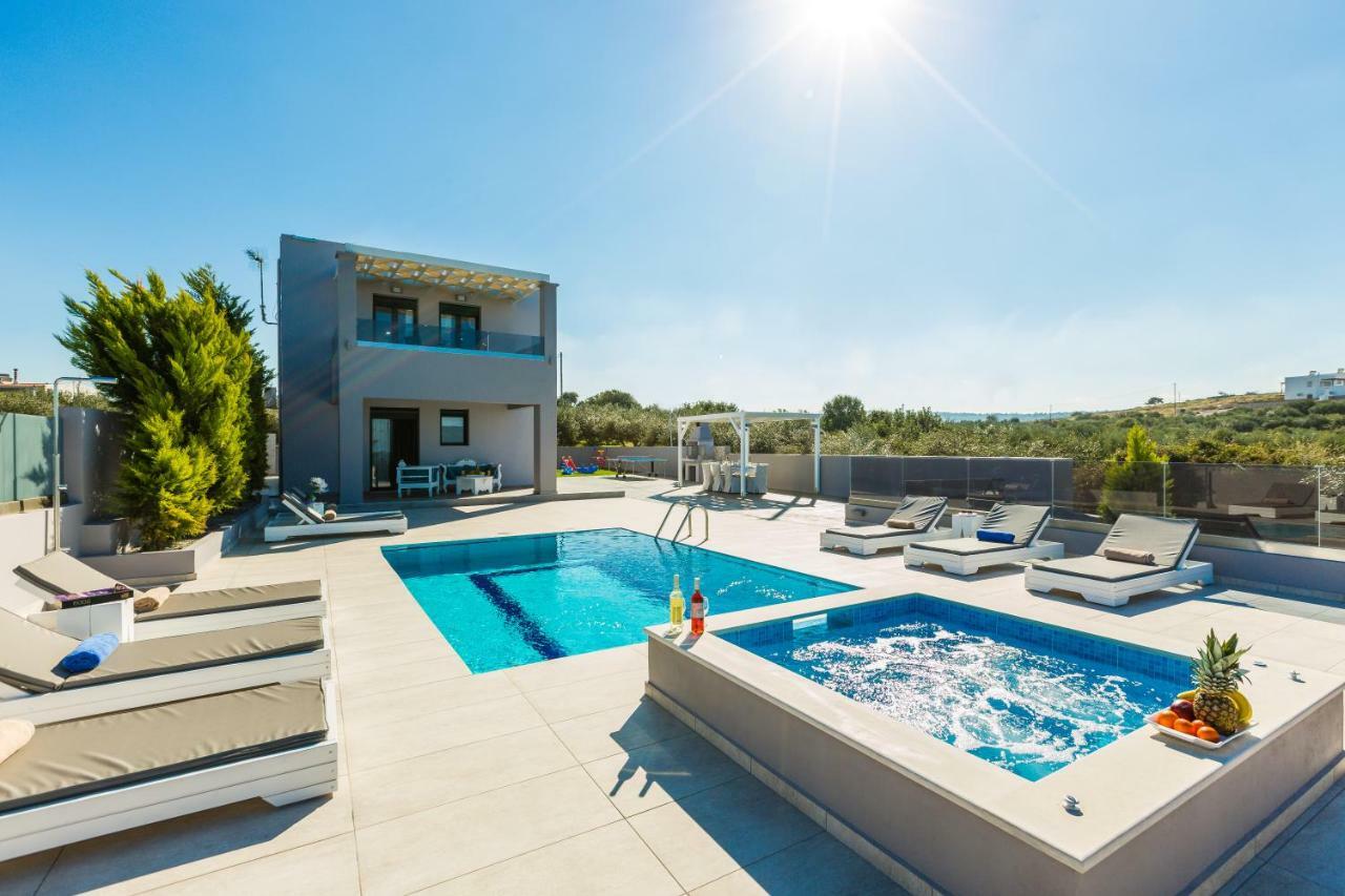 Evangelos Villas, Lavish Touch, By Thinkvilla Angeliana  Dış mekan fotoğraf