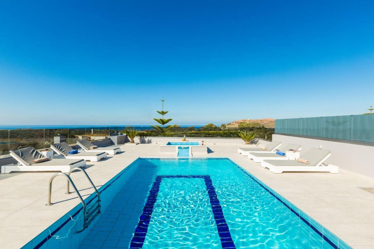 Evangelos Villas, Lavish Touch, By Thinkvilla Angeliana  Dış mekan fotoğraf